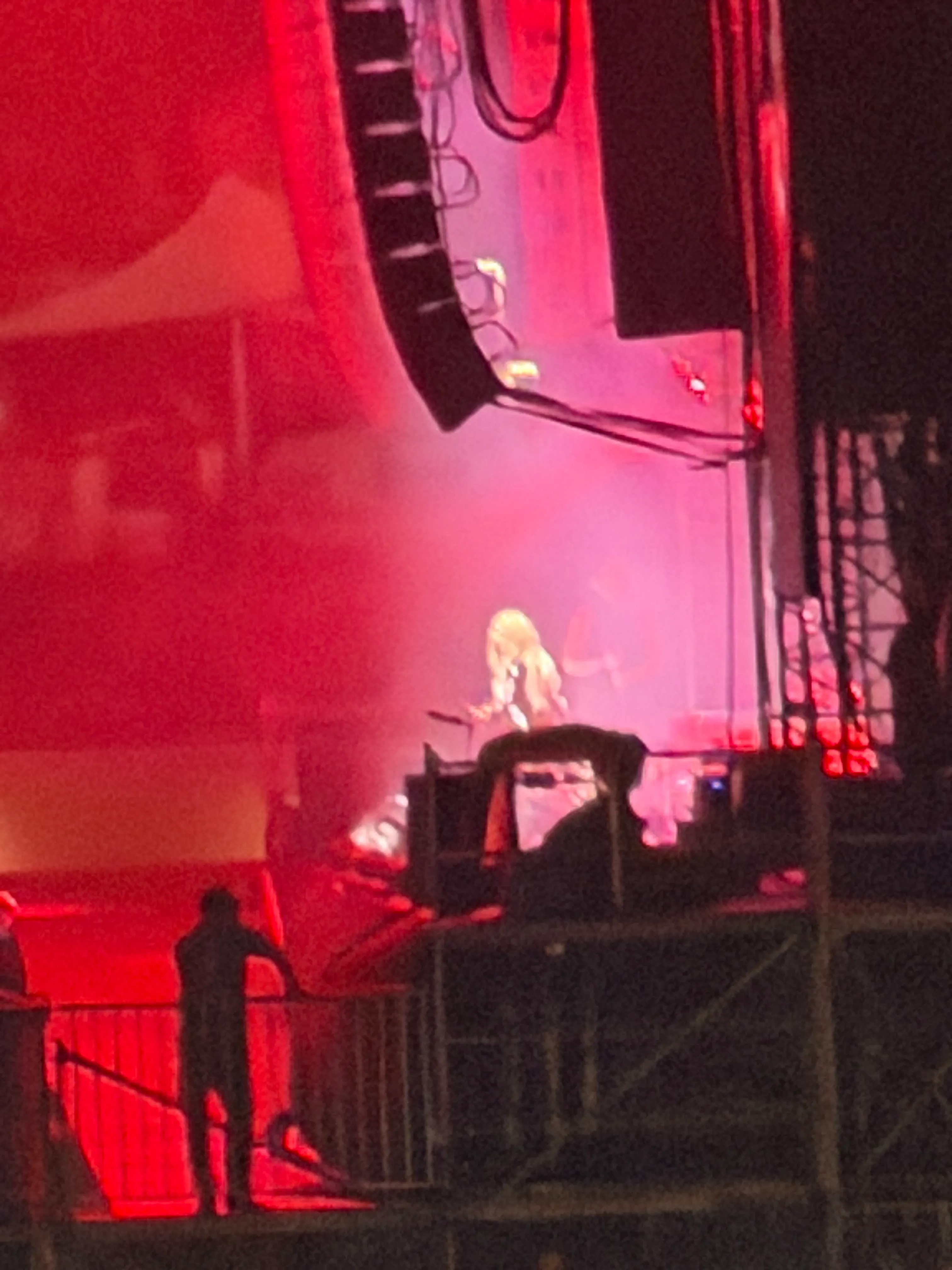 Manly, Bondi & KESHA